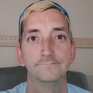 Meet your Posher, Travis